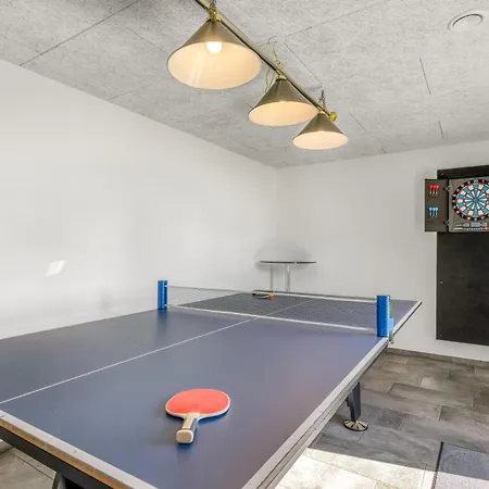 בית נופש Large, Completely Renovated Activity House With Wilderness Bath And Outdoor Sauna *