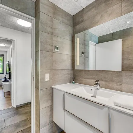 Large, Completely Renovated Activity House With Wilderness Bath And Outdoor Sauna * Ulfborg