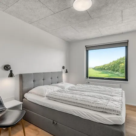Large, Completely Renovated Activity House With Wilderness Bath And Outdoor Sauna *