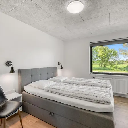 Large, Completely Renovated Activity House With Wilderness Bath And Outdoor Sauna בית נופש *